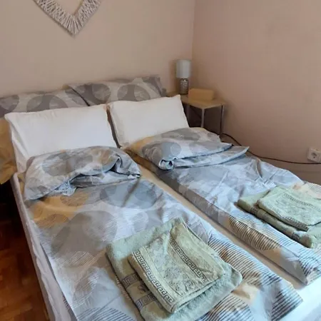 Summer Kardos * デブレツェン